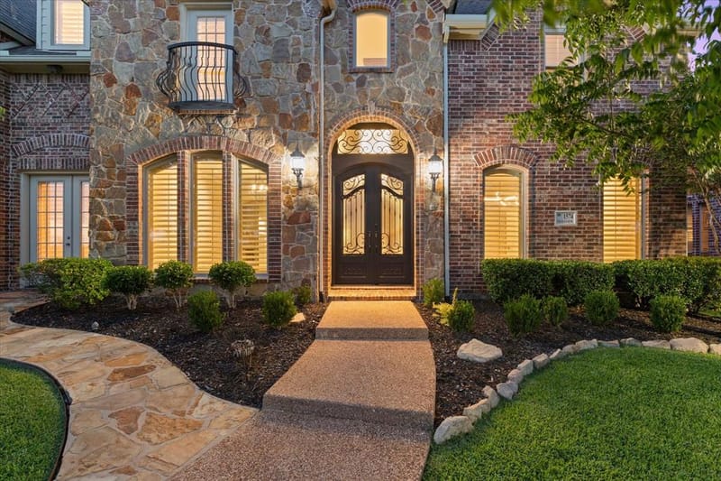 1574 Trail View Lane, Frisco TX 75034 - Photo 3