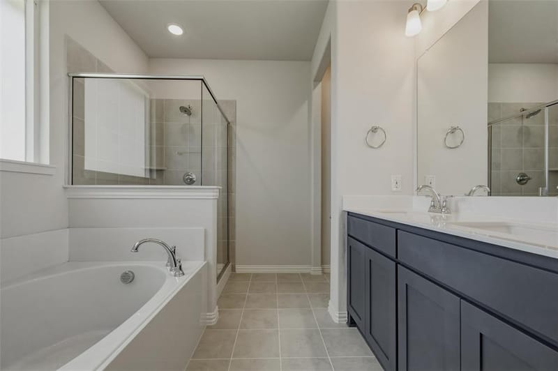 146 Aurora Avenue, Valley View TX 76272 - Photo 23