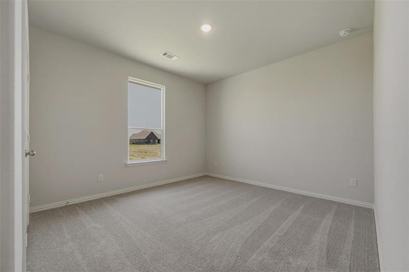 146 Aurora Avenue, Valley View TX 76272 - Photo 17