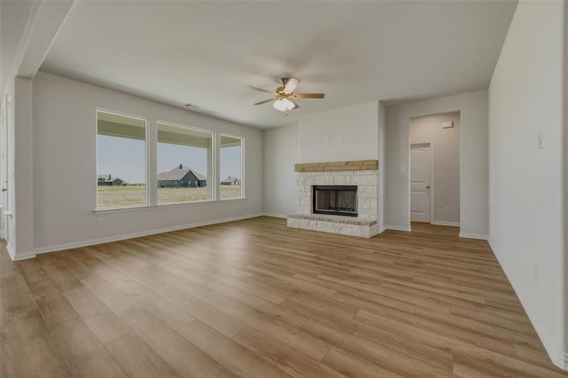 146 Aurora Avenue, Valley View TX 76272 - Photo 10