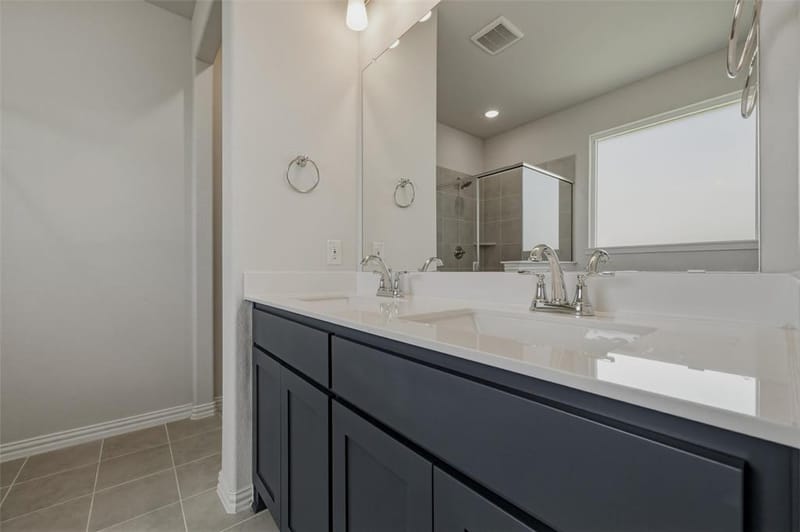146 Aurora Avenue, Valley View TX 76272 - Photo 25