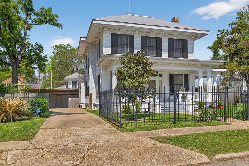 1038 College Street, Shreveport LA 71104 - Photo 2