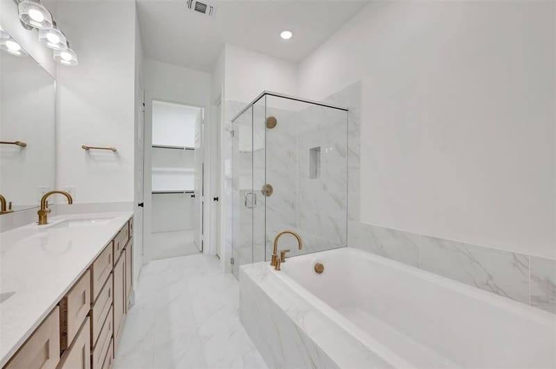 1426 Roundup Way, Argyle TX 76226 - Photo 10