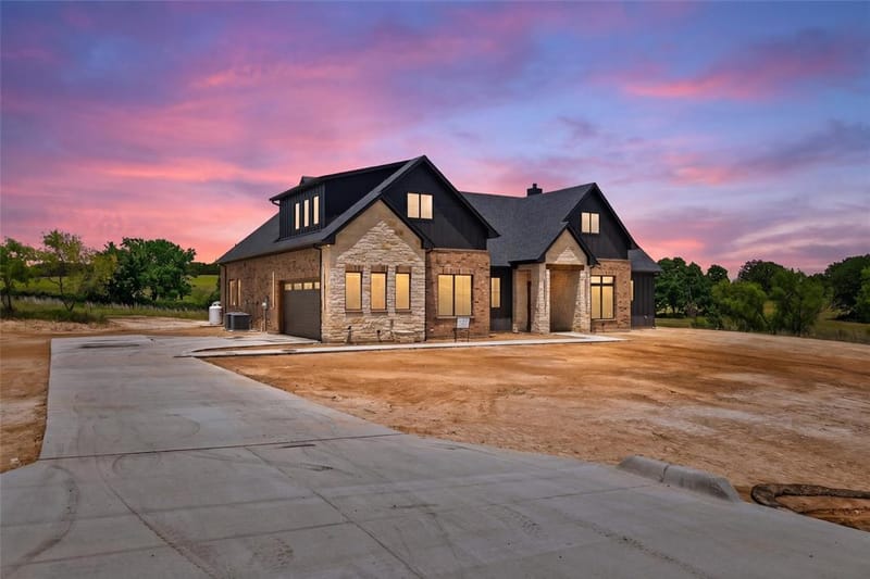 210 Kilkenny Road, Poolville TX 76487 - Photo 2