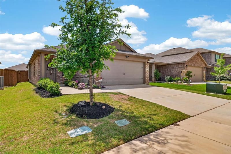 14136 Danesdale Drive, Pilot Point TX 76258 - Photo 6