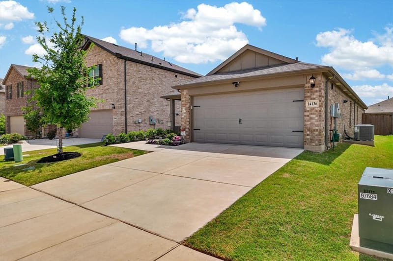 14136 Danesdale Drive, Pilot Point TX 76258 - Photo 33