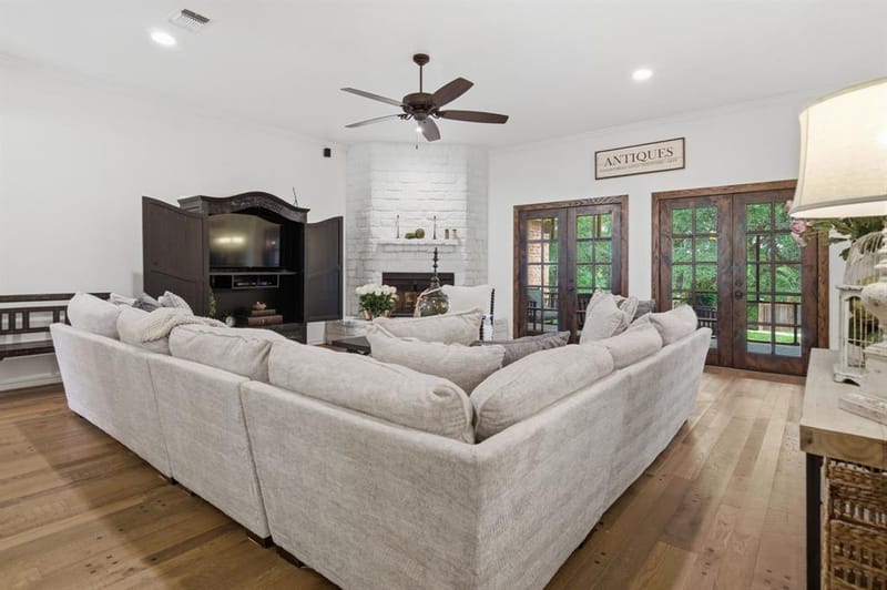 1012 Vista Hills Drive, Reno TX 76082 - Photo 9