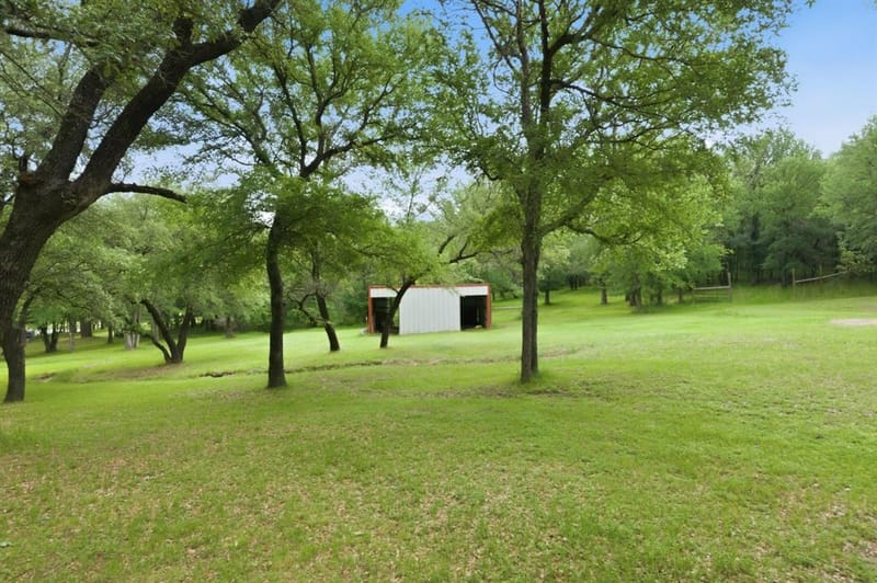 1012 Vista Hills Drive, Reno TX 76082 - Photo 37