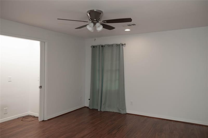 4713 Holiday Lane W, North Richland Hills TX 76180 - Photo 8
