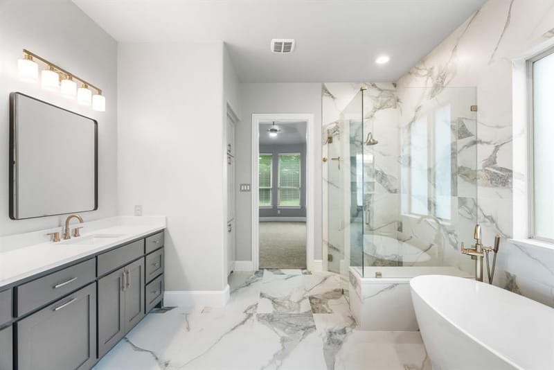 13696 Thornton Drive, Frisco TX 75035 - Photo 2