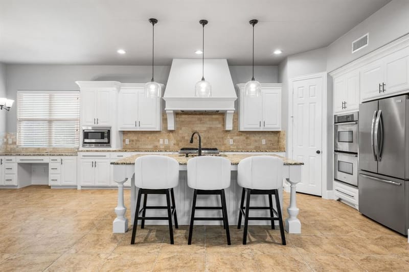 13696 Thornton Drive, Frisco TX 75035 - Photo 12