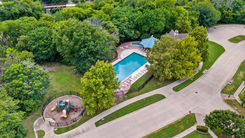 13696 Thornton Drive, Frisco TX 75035 - Photo 34