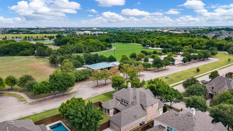 13696 Thornton Drive, Frisco TX 75035 - Photo 33