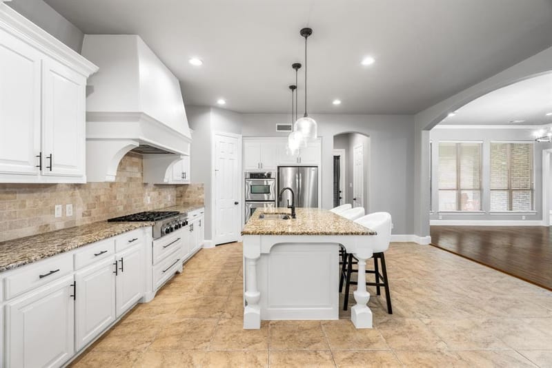 13696 Thornton Drive, Frisco TX 75035 - Photo 11
