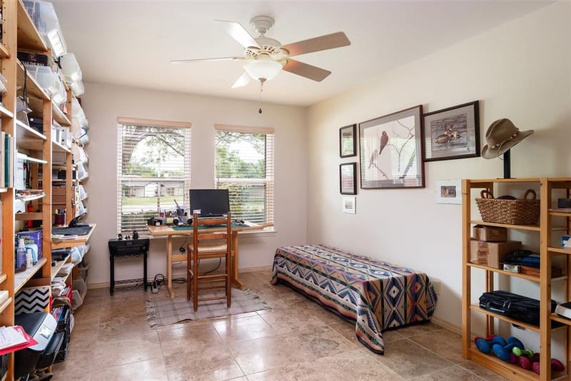 10107 Cromwell Drive, Dallas TX 75229 - Photo 23