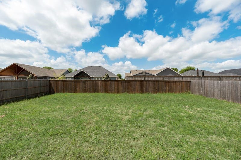 109 Vaughn Meadows Drive, Tom Bean TX 75491 - Photo 7
