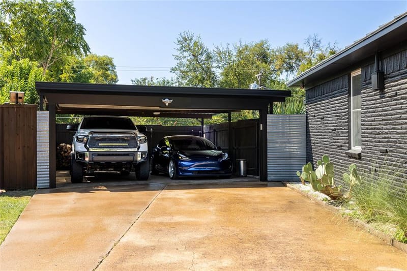 10872 Caprock Circle, Dallas TX 75218 - Photo 4