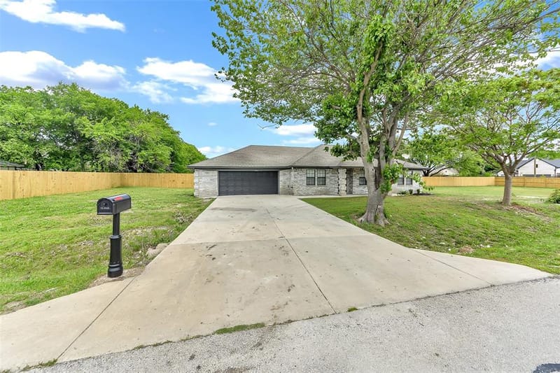 5924 Angus Drive, Fort Worth TX 76179 - Photo 3