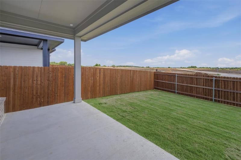 3520 Helena Street, Gainesville TX 76240 - Photo 16