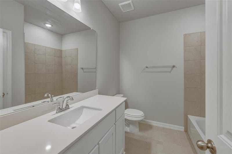 3520 Helena Street, Gainesville TX 76240 - Photo 14