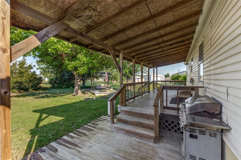 131 Squires Court, Ferris TX 75125 - Photo 20