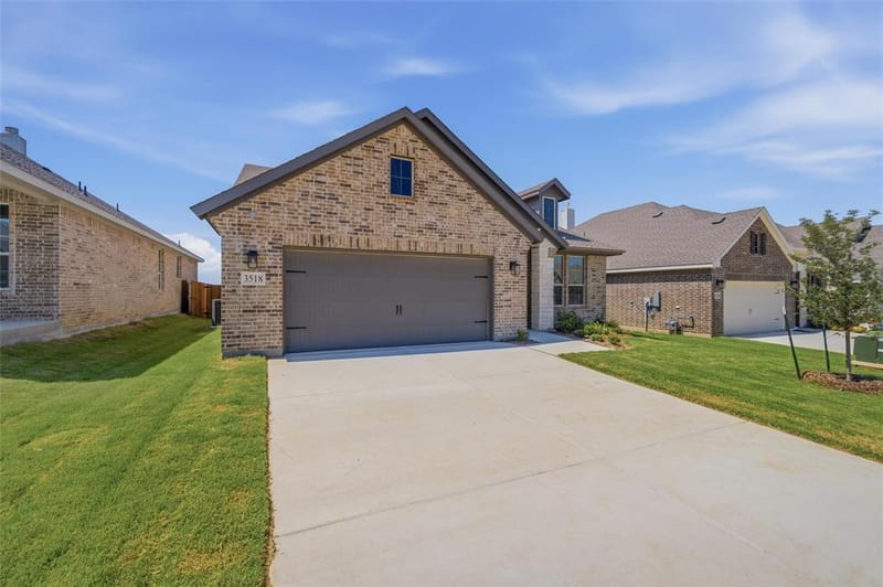 3518 Helena Street, Gainesville TX 76240 - Photo 3