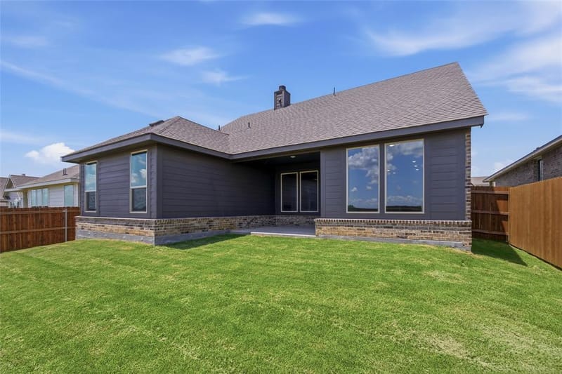 3518 Helena Street, Gainesville TX 76240 - Photo 20