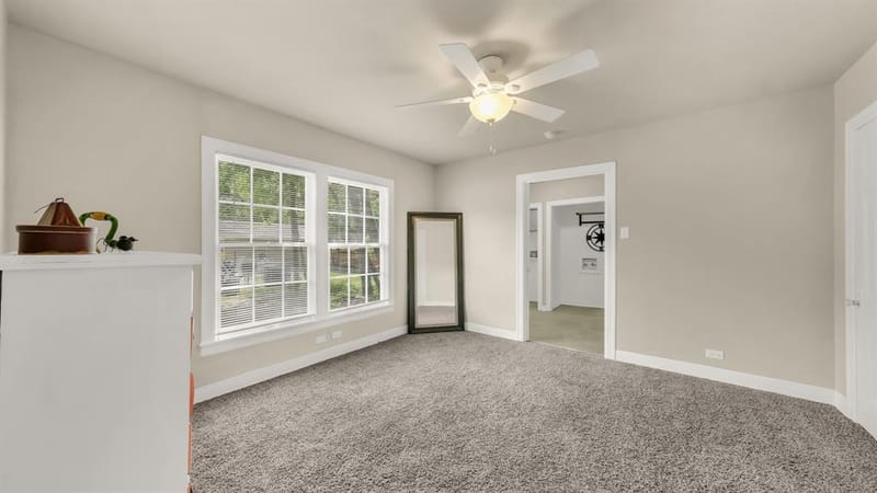 1715 N Oak Avenue, Mineral Wells TX 76067 - Photo 20