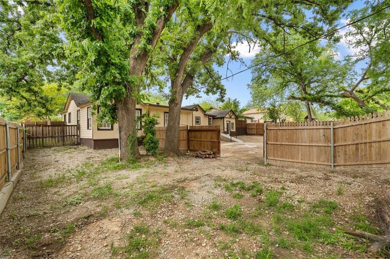 1800 Brook Hollow Drive, Fort Worth TX 76114 - Photo 26