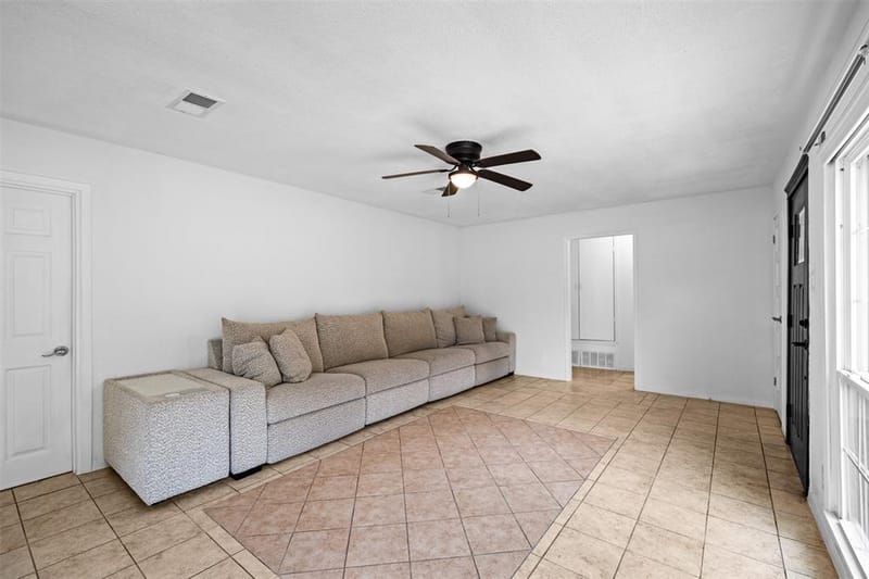 1800 Brook Hollow Drive, Fort Worth TX 76114 - Photo 10