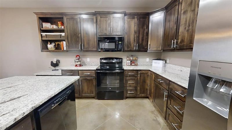 3904 Laramie Trail, Granbury TX 76048 - Photo 9