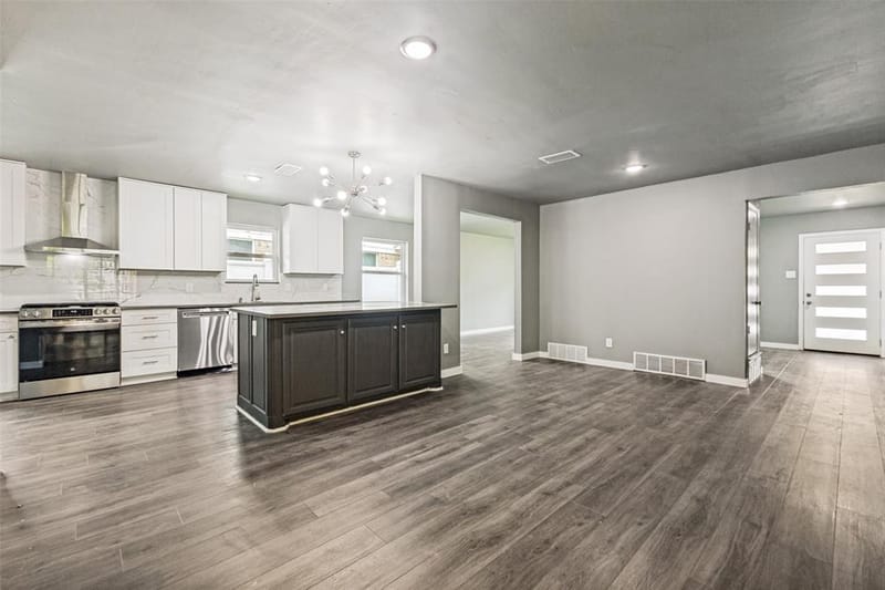 11336 Drummond Drive, Dallas TX 75228 - Photo 12