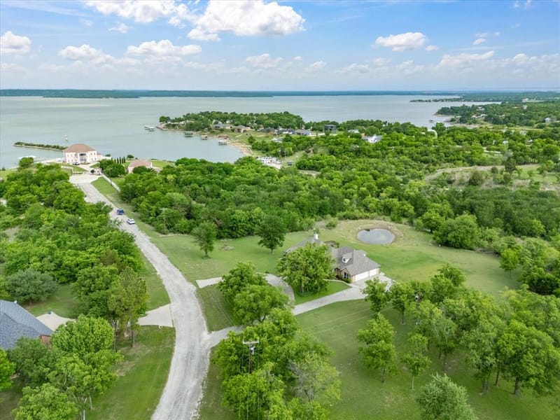 104 Marina Del Ray, Bridgeport TX 76426