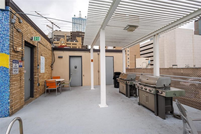 1122 Jackson Street # 214, Dallas TX 75202 - Photo 9