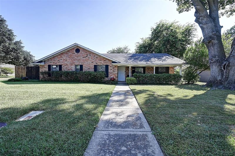 3262 Camelot Drive, Dallas TX 75229