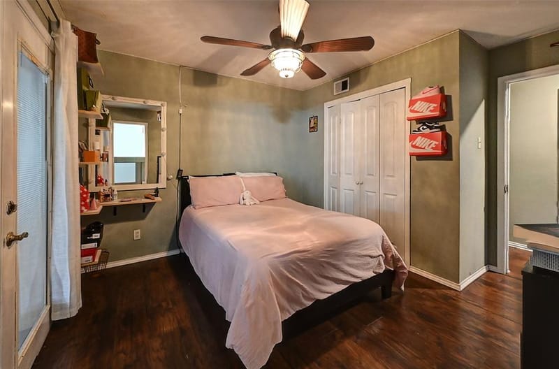 3262 Camelot Drive, Dallas TX 75229 - Photo 20
