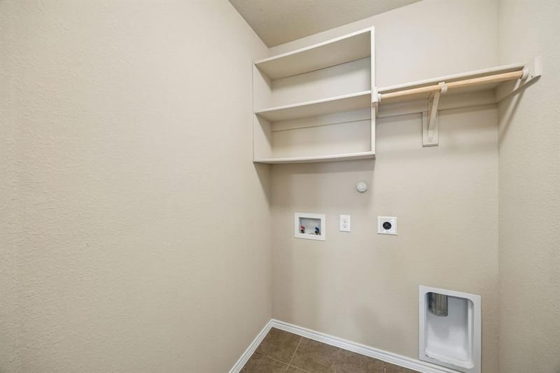 709 Cheyenne Drive, Aubrey TX 76227 - Photo 17