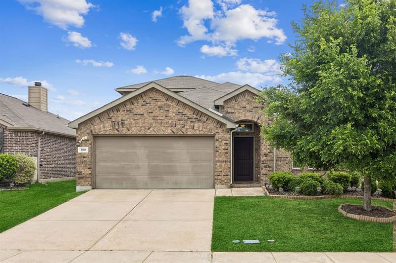 709 Cheyenne Drive, Aubrey TX 76227 - Photo 32