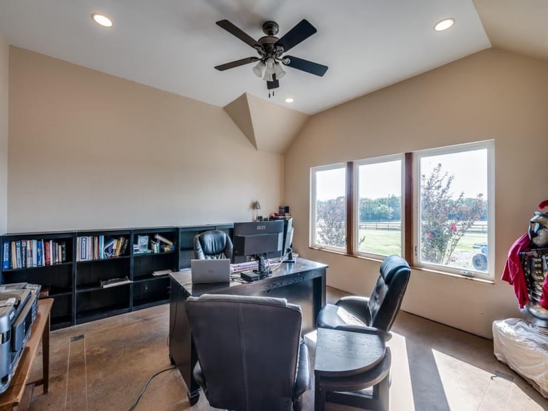 2250 Morrow Road, Valley View TX 76272 - Photo 27