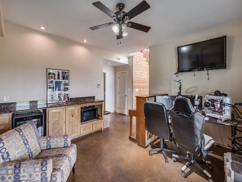 2250 Morrow Road, Valley View TX 76272 - Photo 26