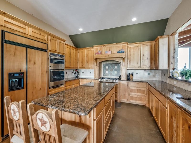 2250 Morrow Road, Valley View TX 76272 - Photo 14