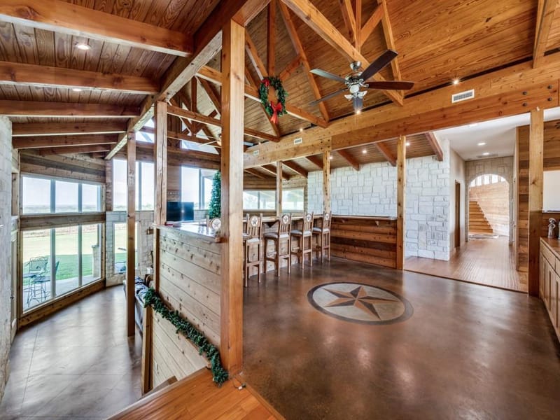 2250 Morrow Road, Valley View TX 76272 - Photo 8