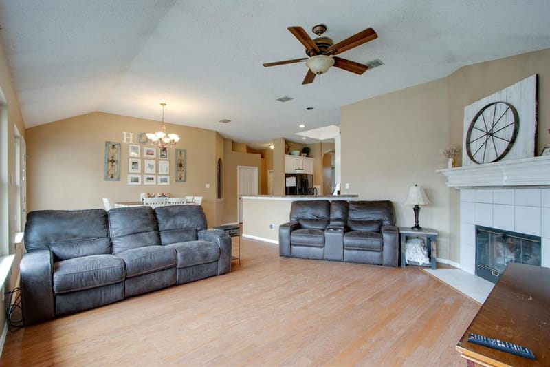 1217 Shady Elm Lane, Lewisville TX 75067 - Photo 10