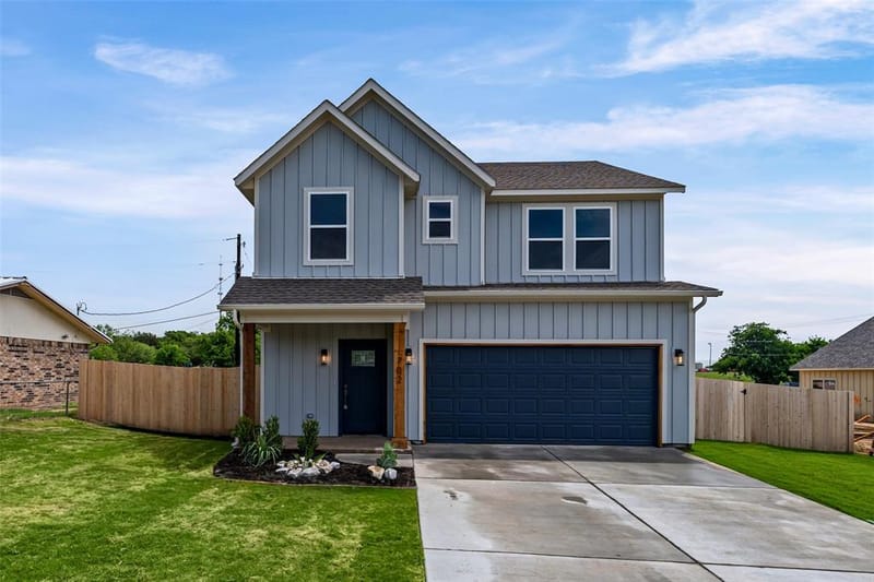 702 Perkins Court, Granbury TX 76048 - Photo 36