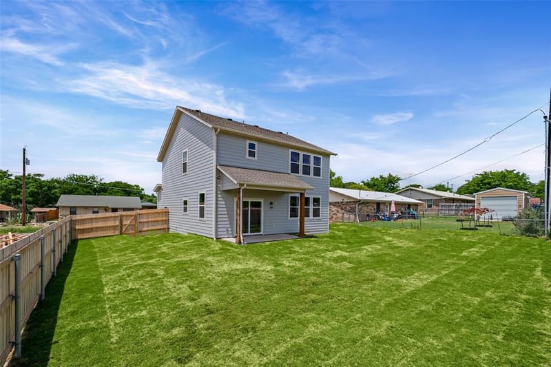 702 Perkins Court, Granbury TX 76048 - Photo 20