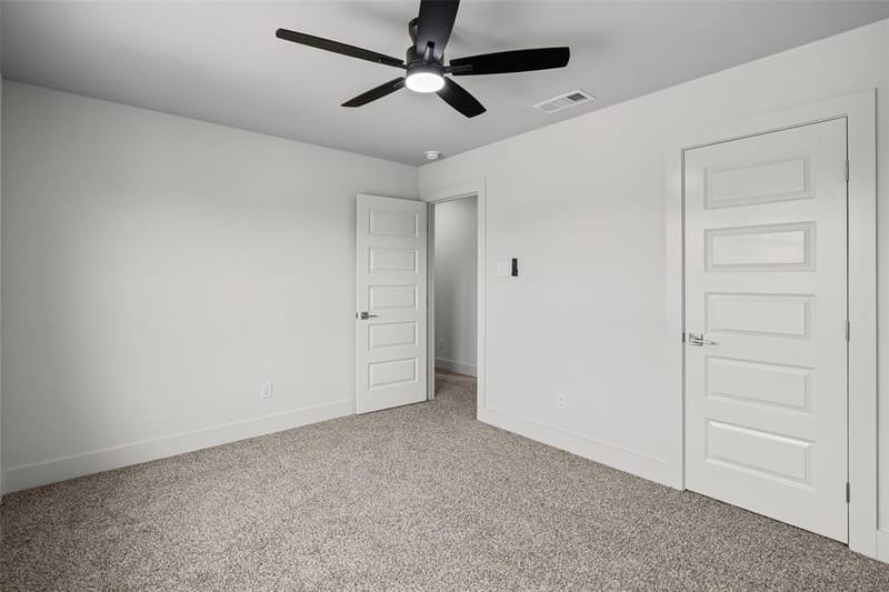 702 Perkins Court, Granbury TX 76048 - Photo 14