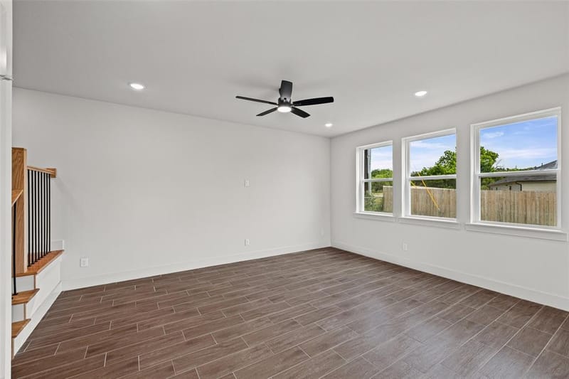 702 Perkins Court, Granbury TX 76048 - Photo 21