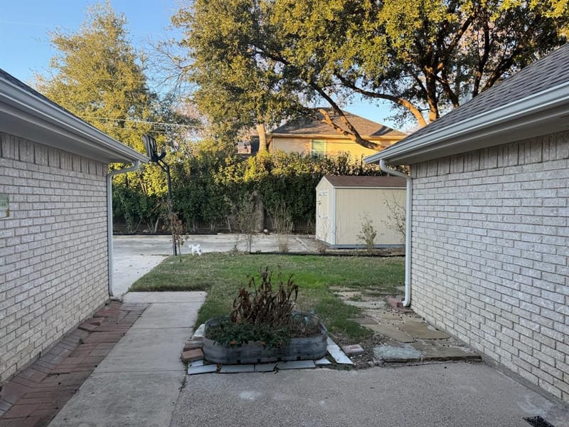 7809 Hightower Drive, North Richland Hills TX 76182 - Photo 16