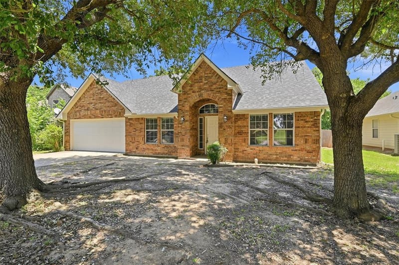1709 Fairway Drive, Sherman TX 75090 - Photo 3