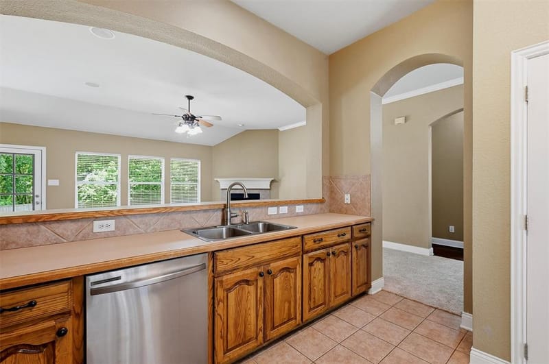 1709 Fairway Drive, Sherman TX 75090 - Photo 9